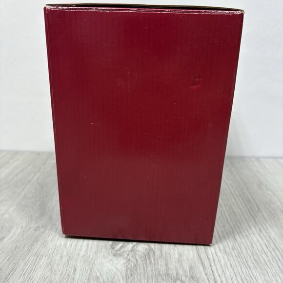 Jim Shore 6008074 Disney Traditions Birthday Blues Eeyore Birthday Hat - Picture 11 of 13